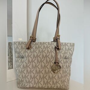 Michael Kors Jet Set Travel Top Zip Signature Monogram Tote Bag